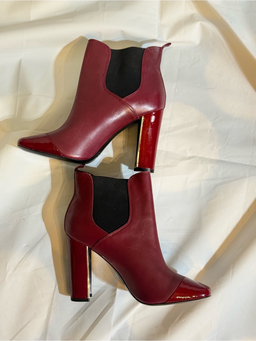 Pour La Victoire Bordo Leather Ankle Boots Size 8.5 Buckle Strap High Heel NEW